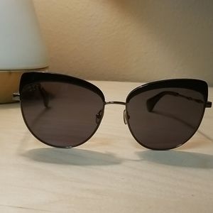 Diff Izzy Polerized Sunglasses